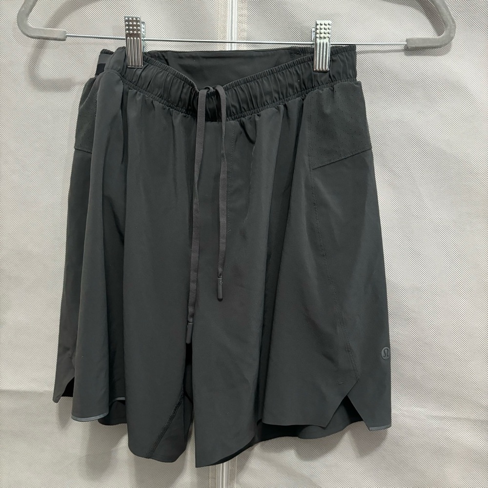 lululemon athletica Men's Black Athletic Shorts